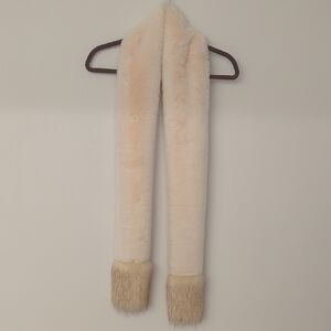 Elegant Cream Faux Fur Scarf